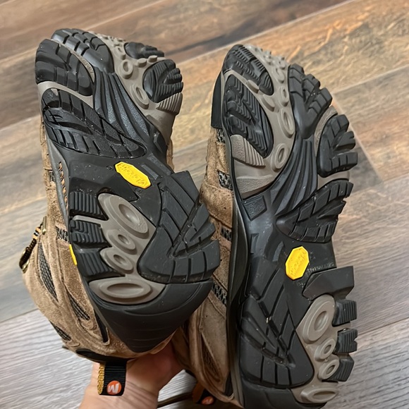 Men’s waterproof Merrell short hiking boots - Picture 7 of 7